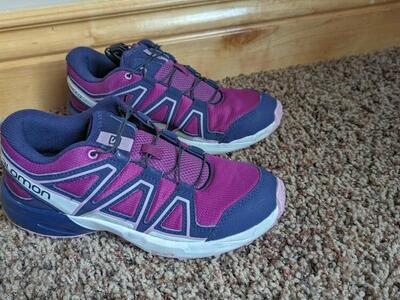 Girls Salomon Speed cross size 5 youth