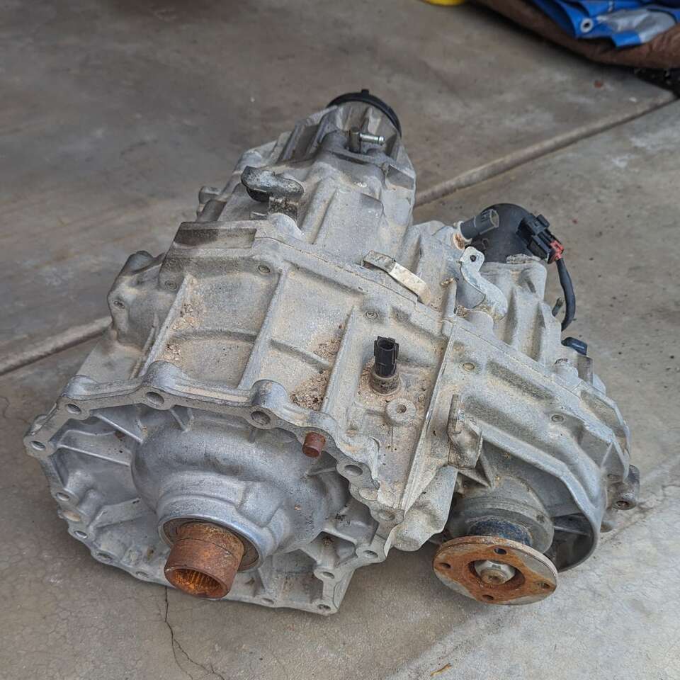 Nissan Armada QX56 transfer case all-mode