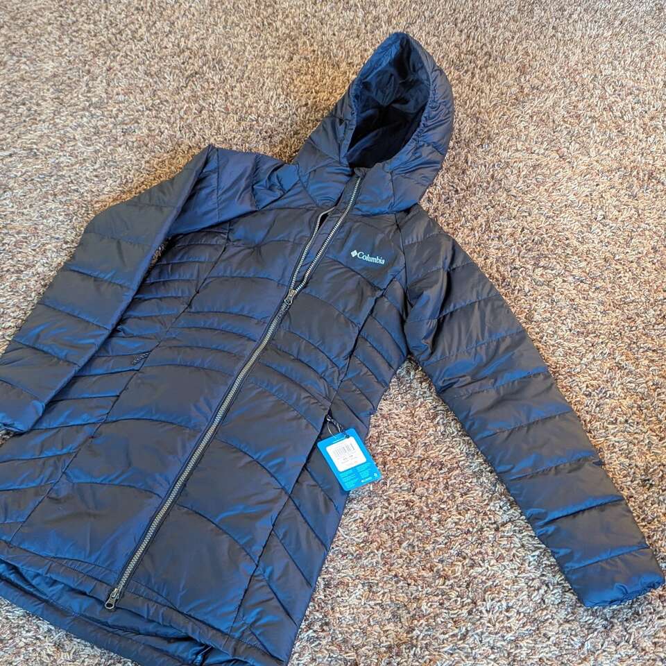 women's XS Columbia long hooded coat