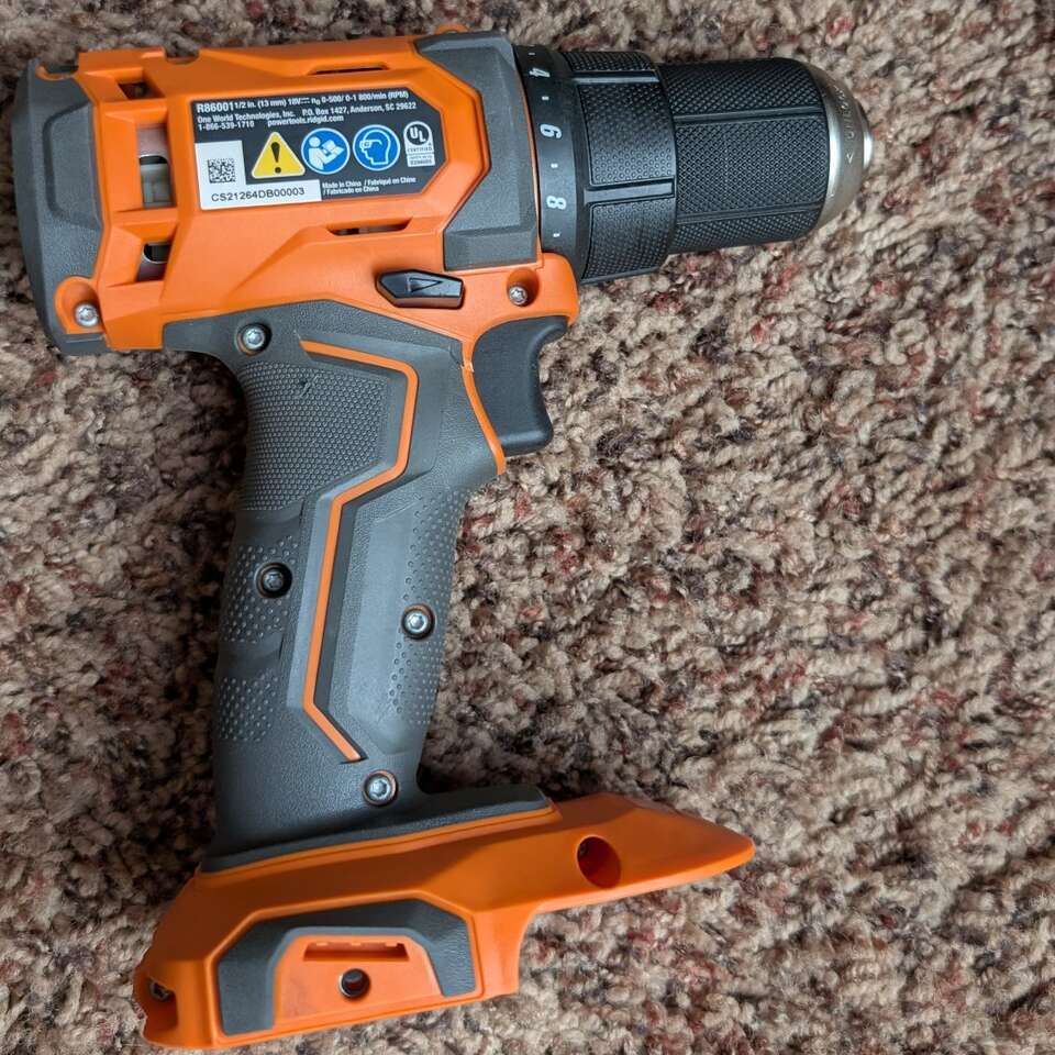 Ridgid 18 volt 1/2 inch drill driver - Tool only