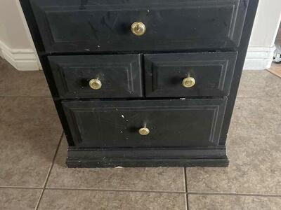 black night desk with 3 drawers