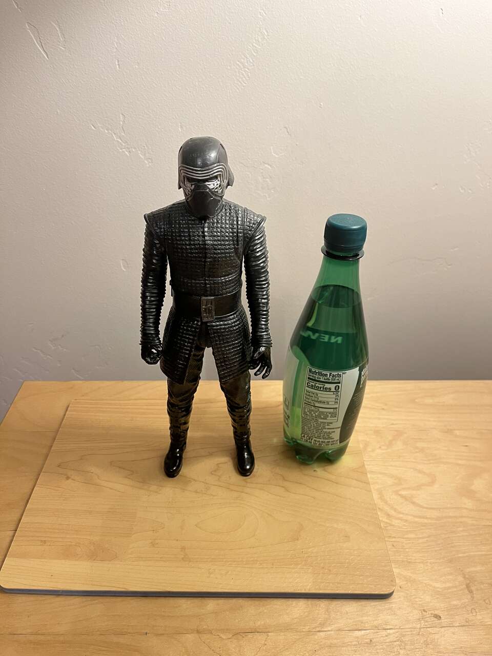 Star Wars 10" Kylo Ren Action Figure Toy