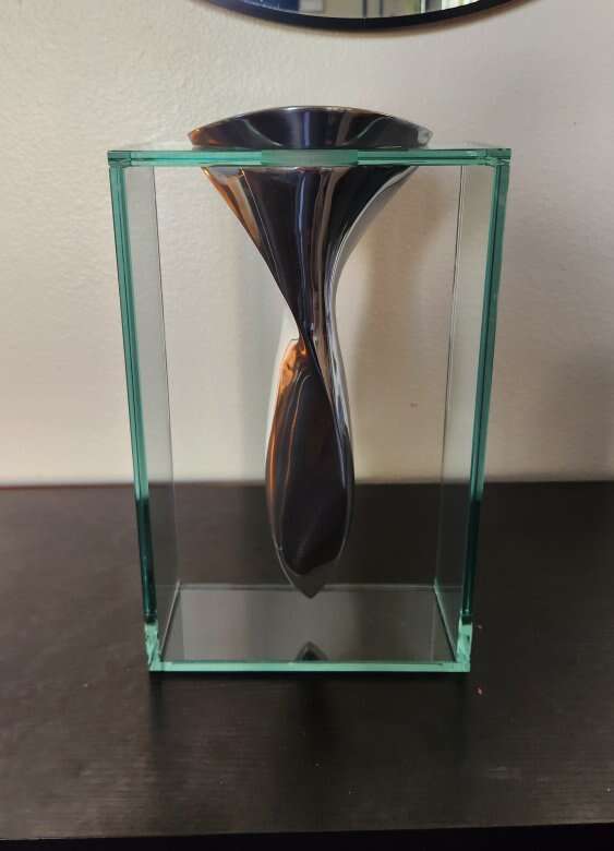 Lisa Mori Twisted Vase