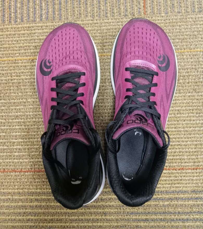 Topo Athletic Ultrafly Sneakers