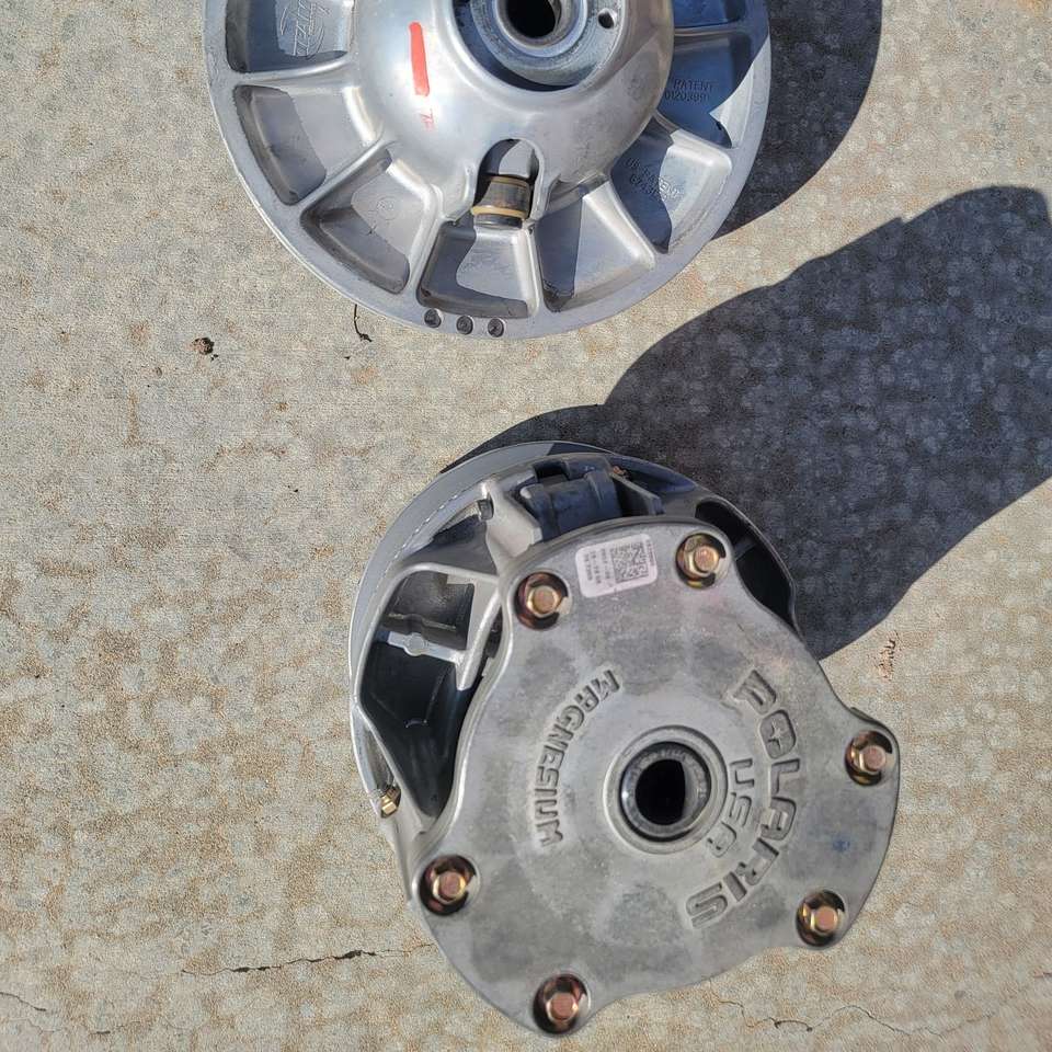 CLUTCH Polaris Sportsman xp 850 OEM drive clutchs