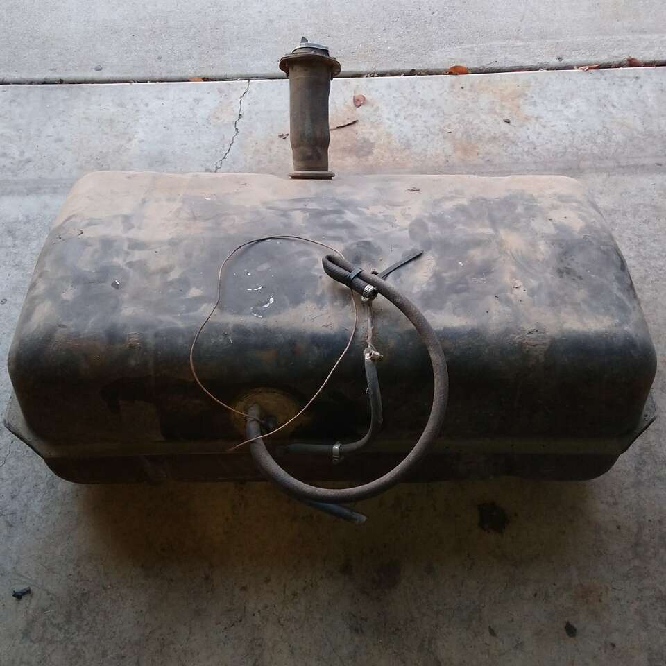 AMC Eagle SX4 gas ta… Auto Parts and Accessories