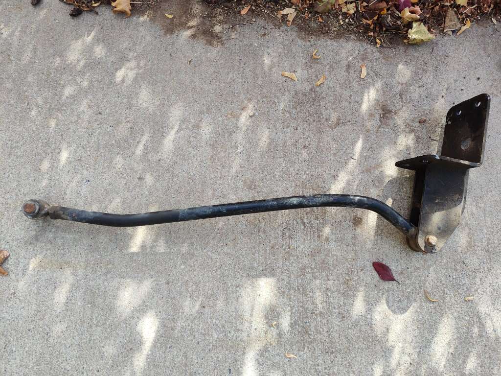 Track bar and mount for XJ Cherokee, MJ Comanche