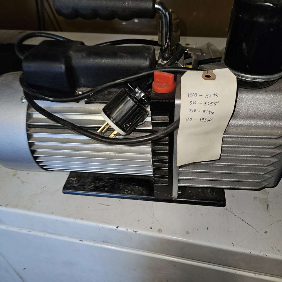 Harvest Right Oil Vacuum pump Home and Garden