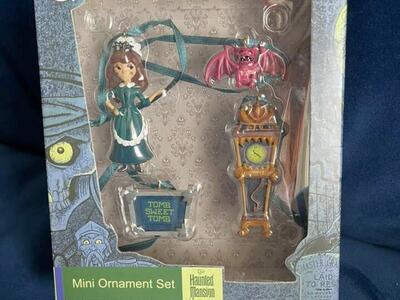 Disney parks Haunted Mansion Mini Ornament Set