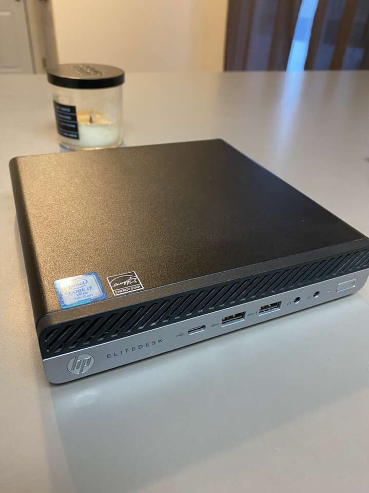 HP EliteDesk 800 G3 i7-7700 8GB Win 10