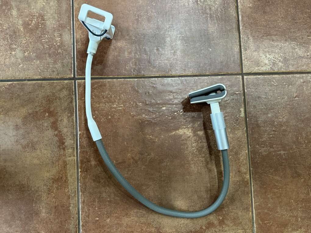 Phone Mount For A Hands Free Call.