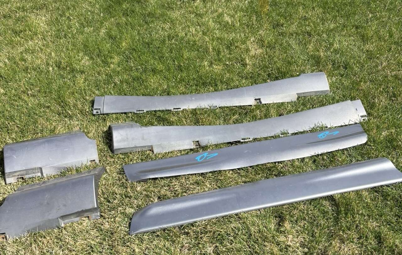 90-91 eagle talon side skirts