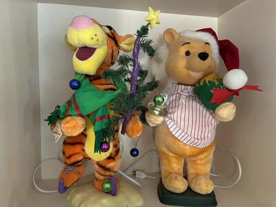 Disney Telco Motionettes Winnie The Pooh & Tigger