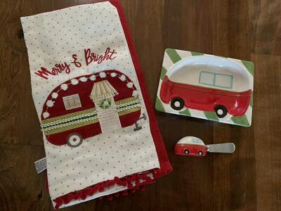 New Merry & Bright Camper Cheese Spreader