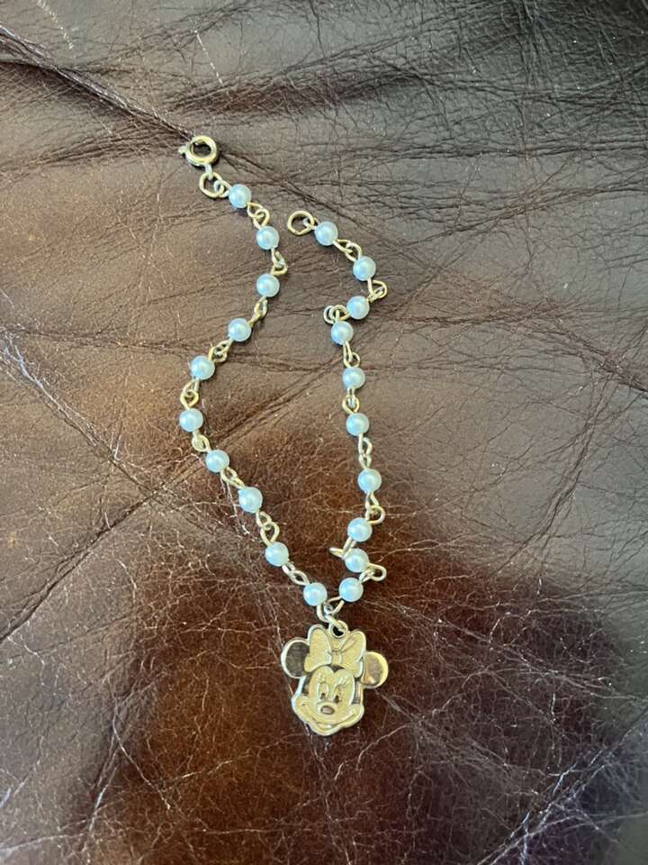 Vintage Disney Minnie Mouse bracelet