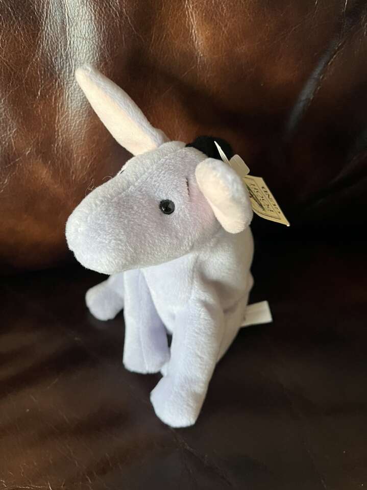 Disney Retired Gund Classic Pooh Eeyore New