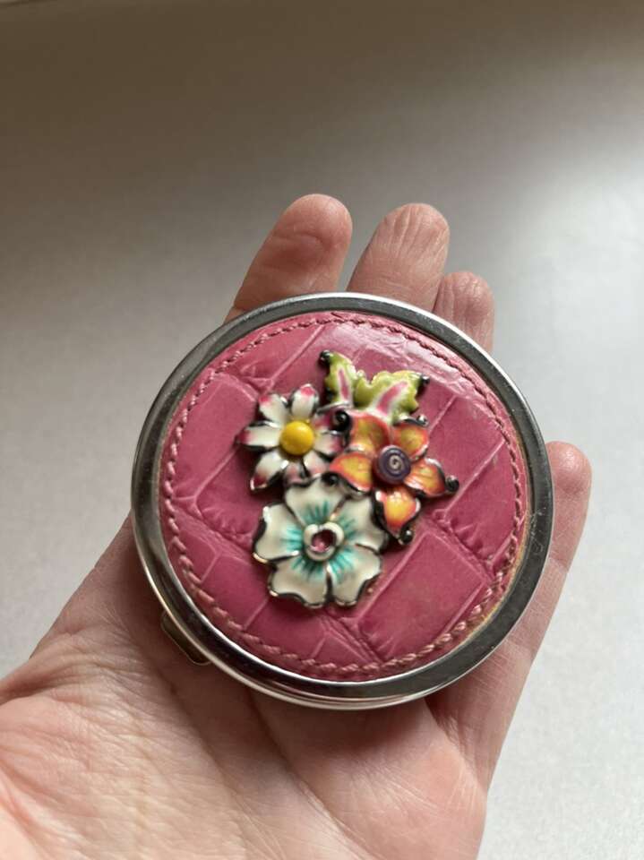 Brighton Collectibles Leather Topped Mirror 3”