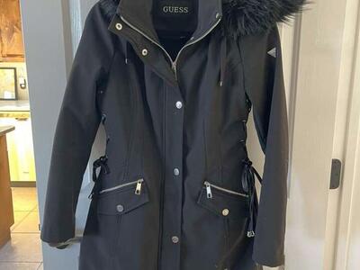 Women’s Black Guess Brand Coat Size Small
