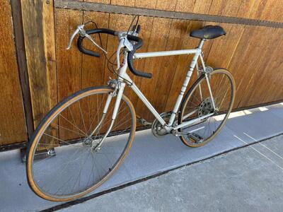 Azuki Antique Road Bike Works Great! 56