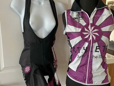 Women’s Cycling Set Bibs (S) And Zip Up Shirt S