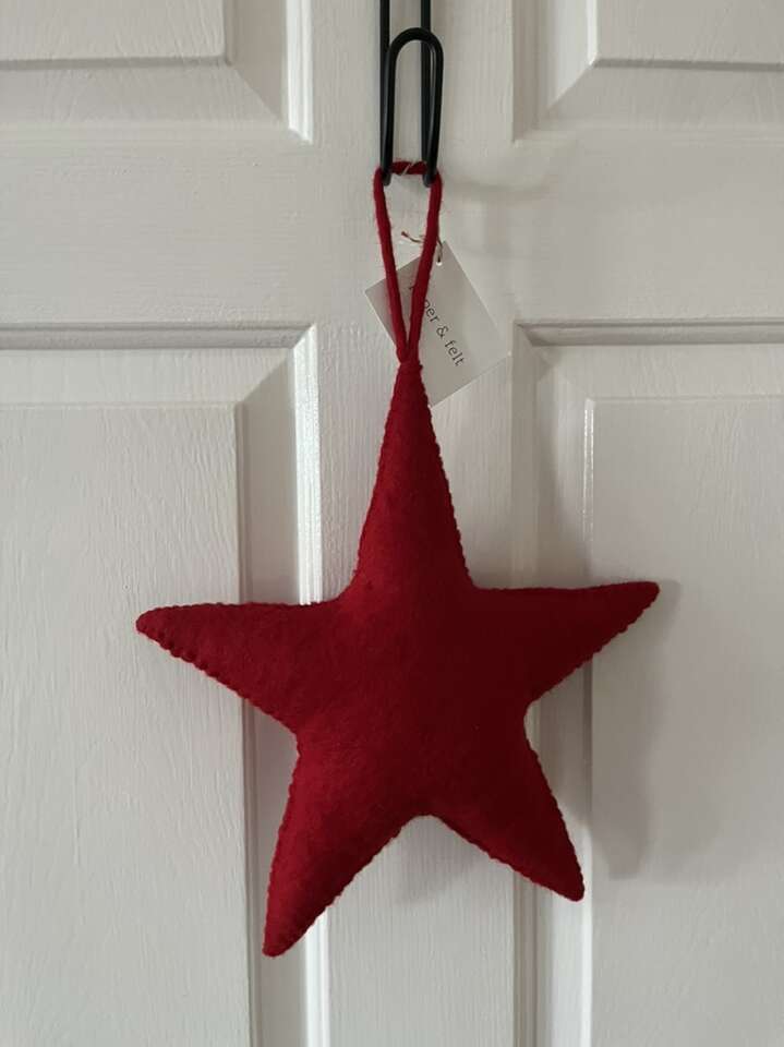 Large Red Star 13 Long 12 Wide