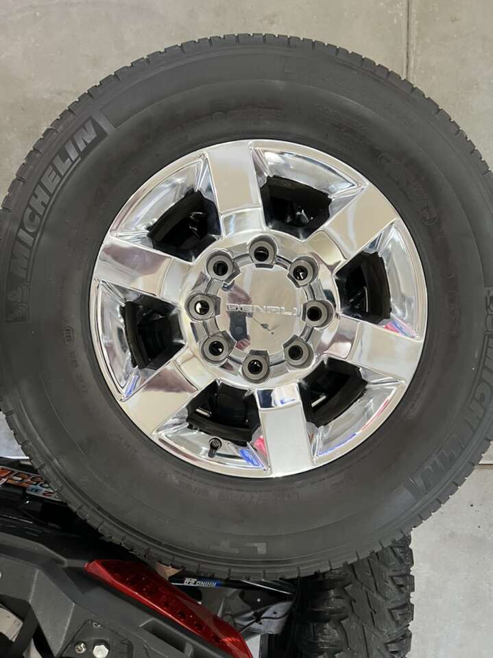 8 Lug Rims And Tires Auto Parts and Accessories