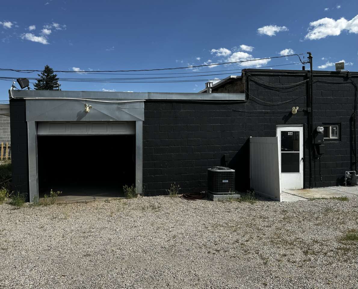 Shop/Warehouse and Office Space on Sate St in Pleasant Grove