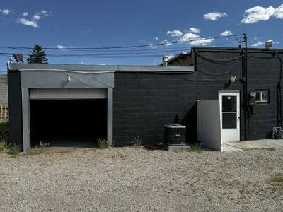 Shop/Warehouse and Office Space on Sate St in Pleasant Grove
