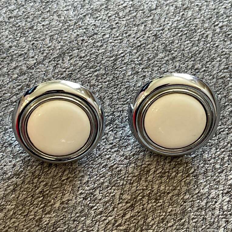 Cabinet Knob, Chrome and White - $1.98