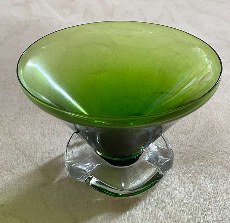 Burple Inspirations Anchor Hocking Green Glass