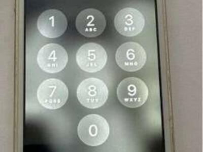 Apple unlocked iPhone se smart phone smartphone unlocked for both carrier & network