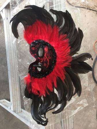22x17x2 New red mardi gras carnivale mask halloween costume carnival mask