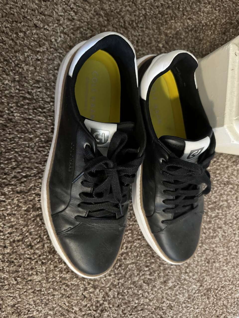 Cole Haan Grandpro topspin sneakers size 9