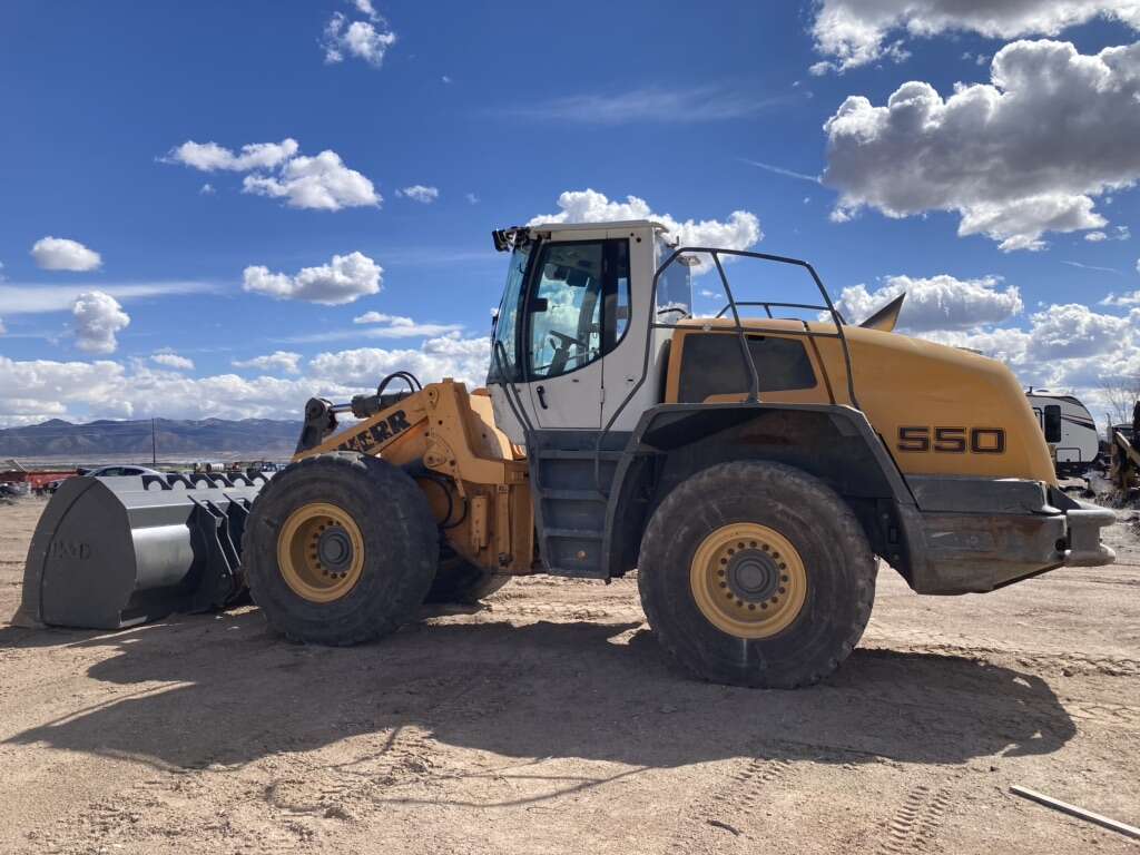 2014 LIEBHERR L550