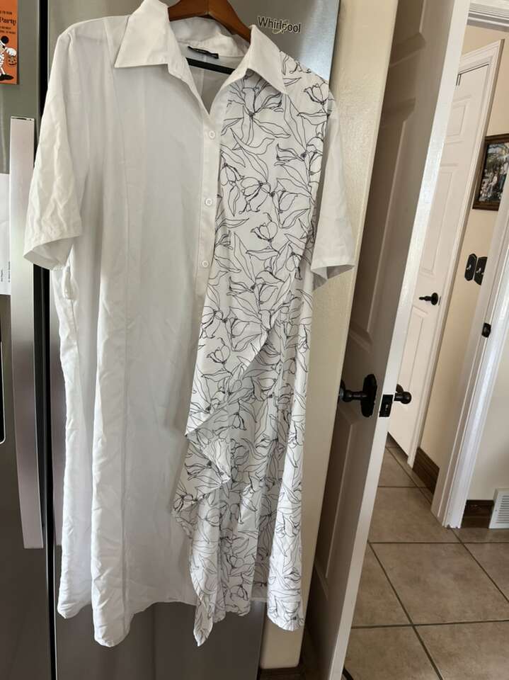 Women’s dress black/white floral size 2XL