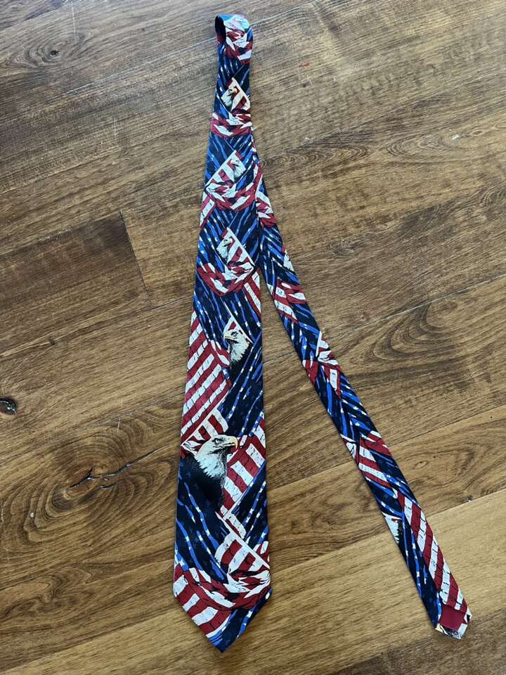 E.Graziano Eagle And American Flag Tie