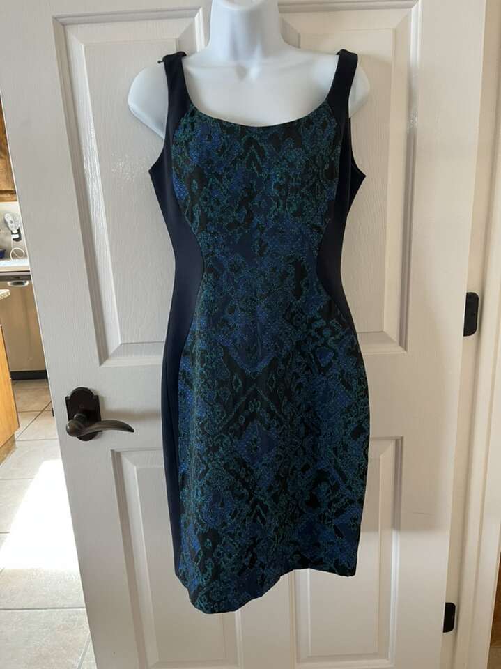 Beautiful Elie Tahari Dress size 6