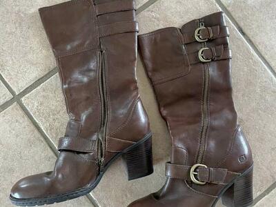 Born Brand Boots 8.5