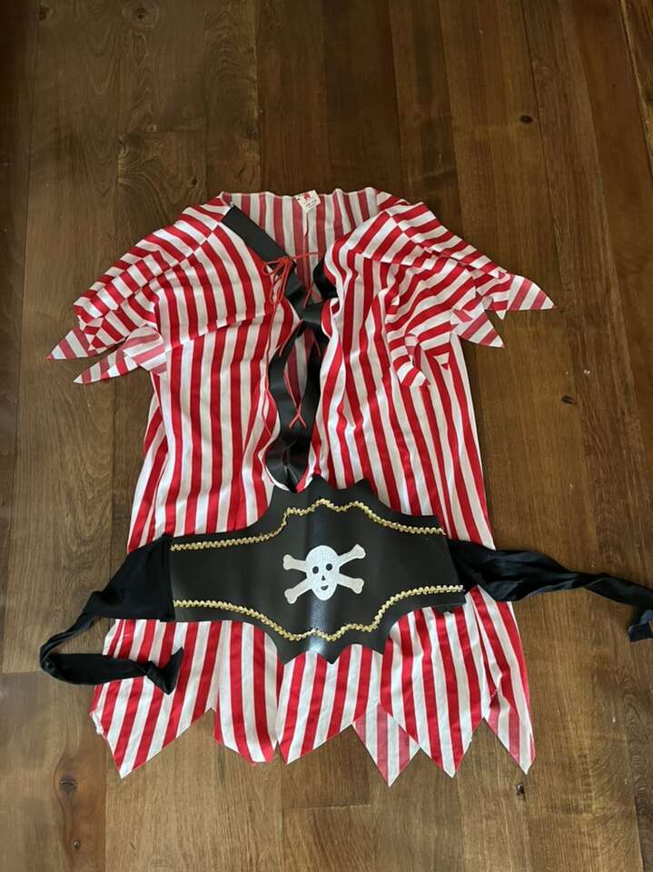 Adult Pirate Costume One Size
