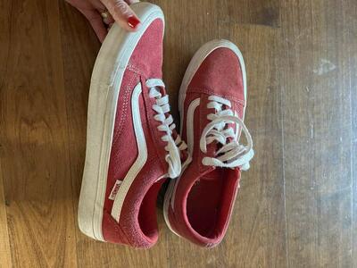 Vans Old Skool men's red size 9.5