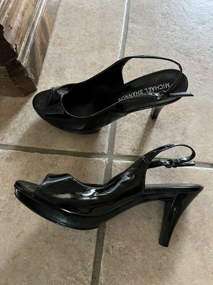 michael shannon women’s heels Black size 6 1/2
