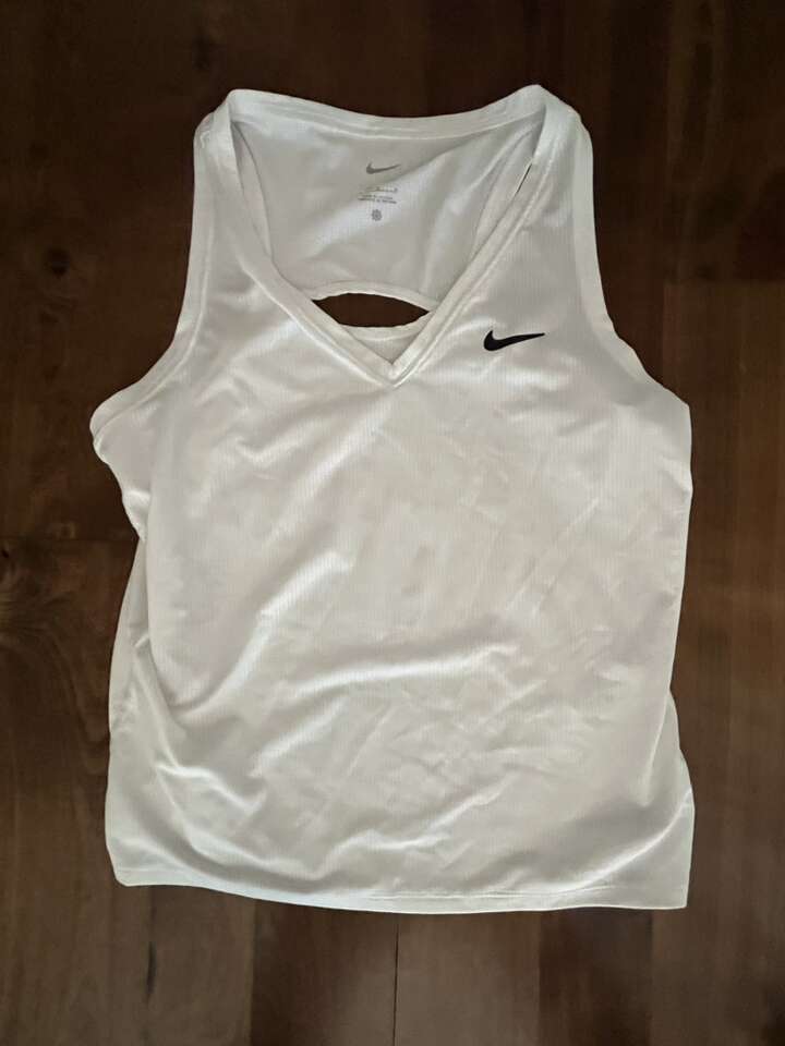 Nike dri-fit Tank Top size medium white