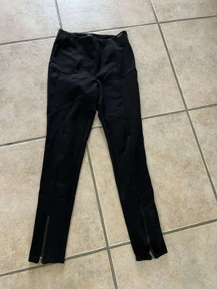 Guess brand black pants with zippers  size small