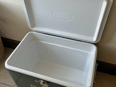 Like New Coleman Steel Belted Cooler Green/white