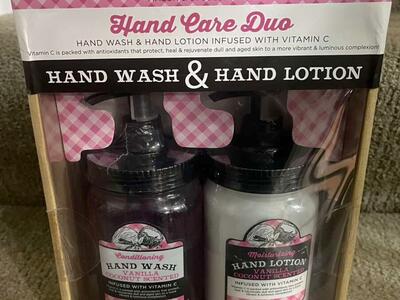 Hand Wash & Lotion Gift Set