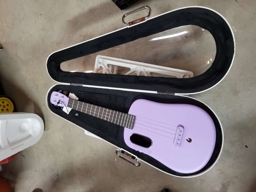 Lava Ukulele, Acoustic Electric, Carbon Fiber, New