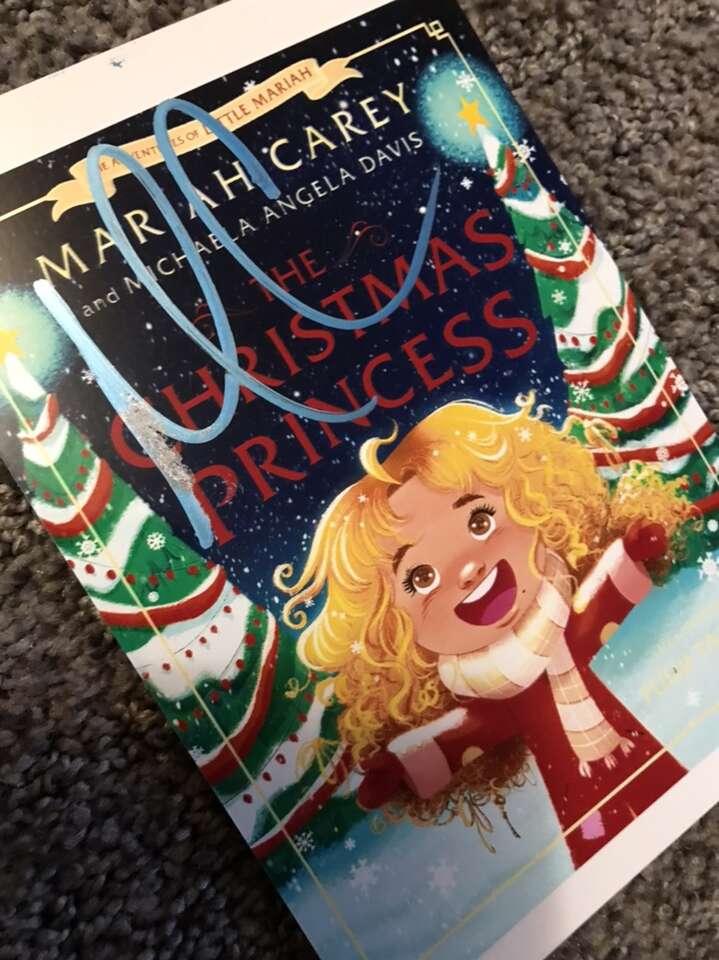 Maria Carey Sign Autograph