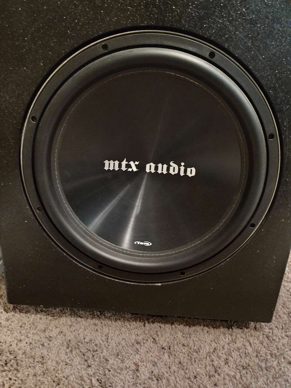 DIY 15" Subwoofer and 750W Amplifier Reduce