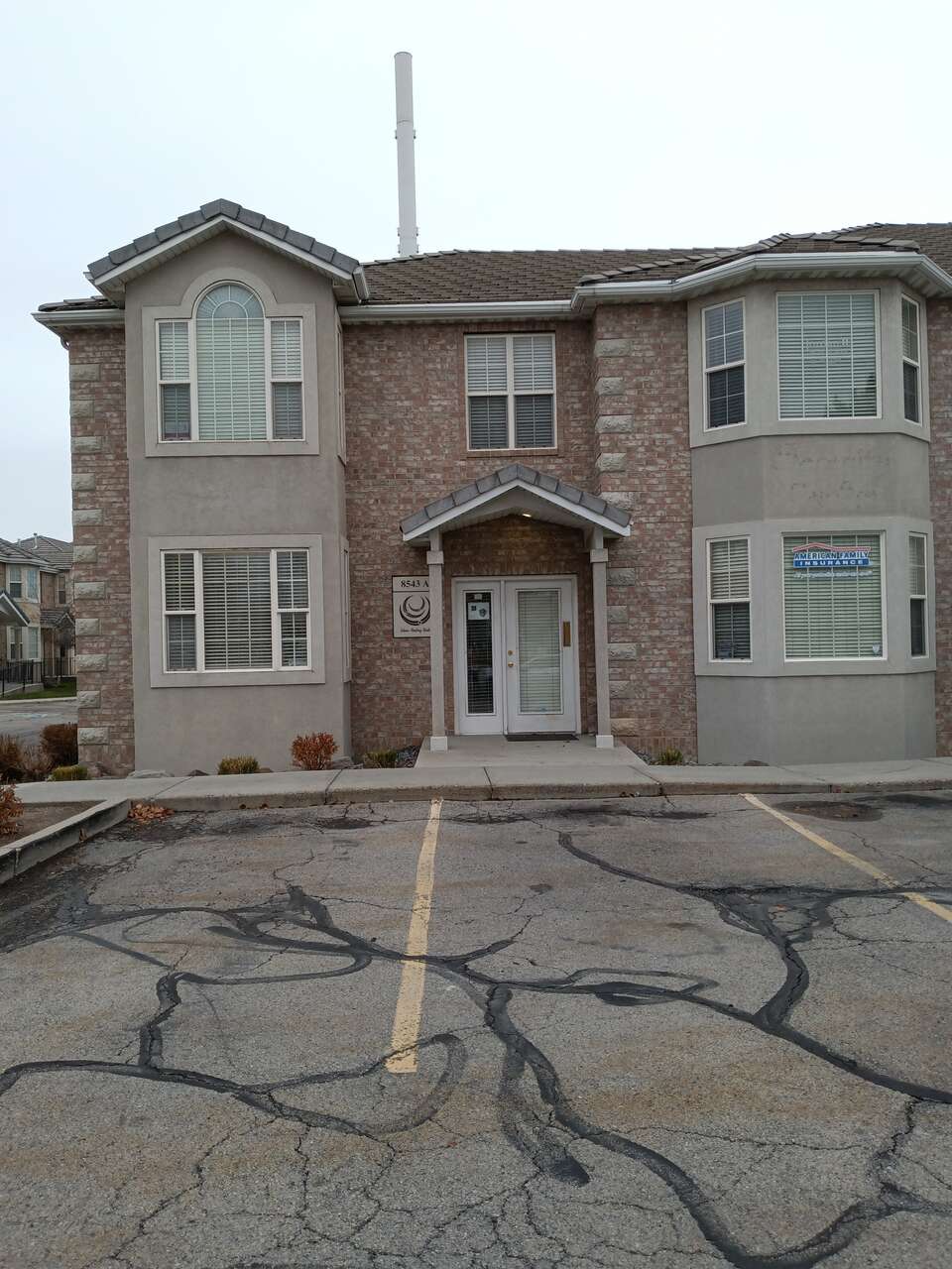 Nice Office Space for rent 3… Other Real Estate