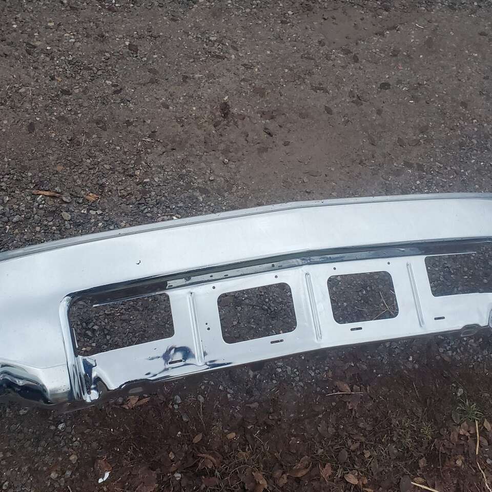 2014 chevy 2500 bumper